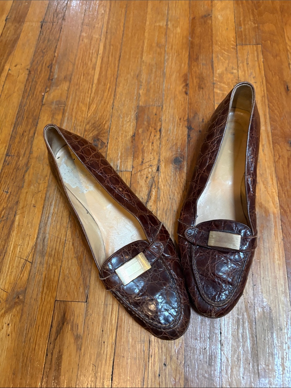 Ralph Lauren Dark Brown Croc-Embossed Leather Loafers with Gold Plaque